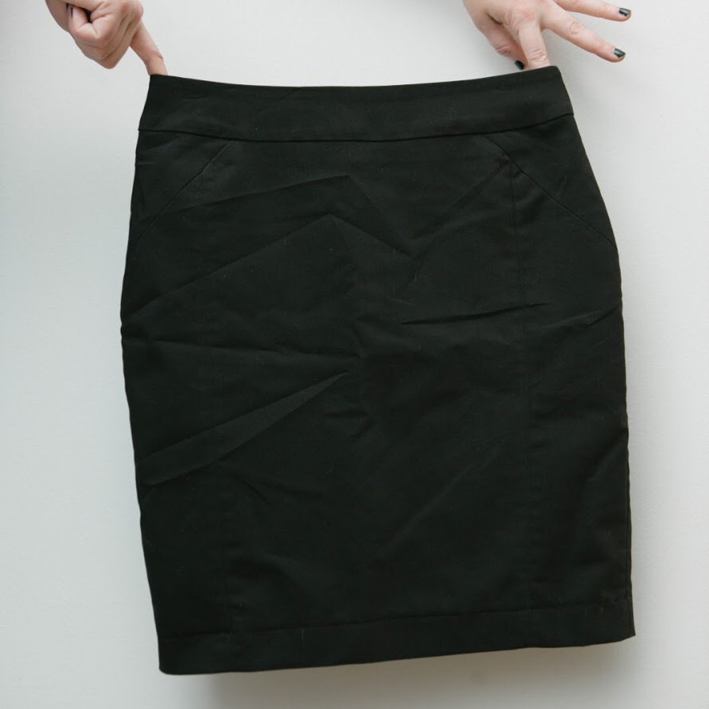H&M Black Pencil Skirt